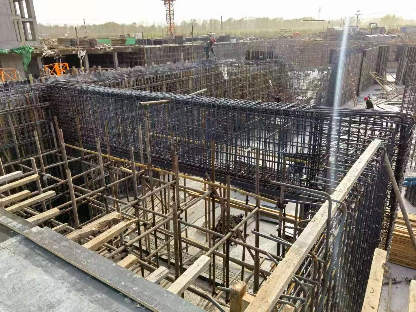 青浦建筑基础筏板施工时混凝土有哪些常见问题?